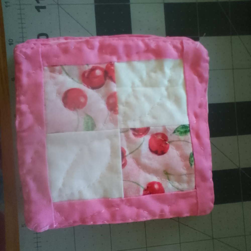 Cherry Patterned Pink Pot Holder